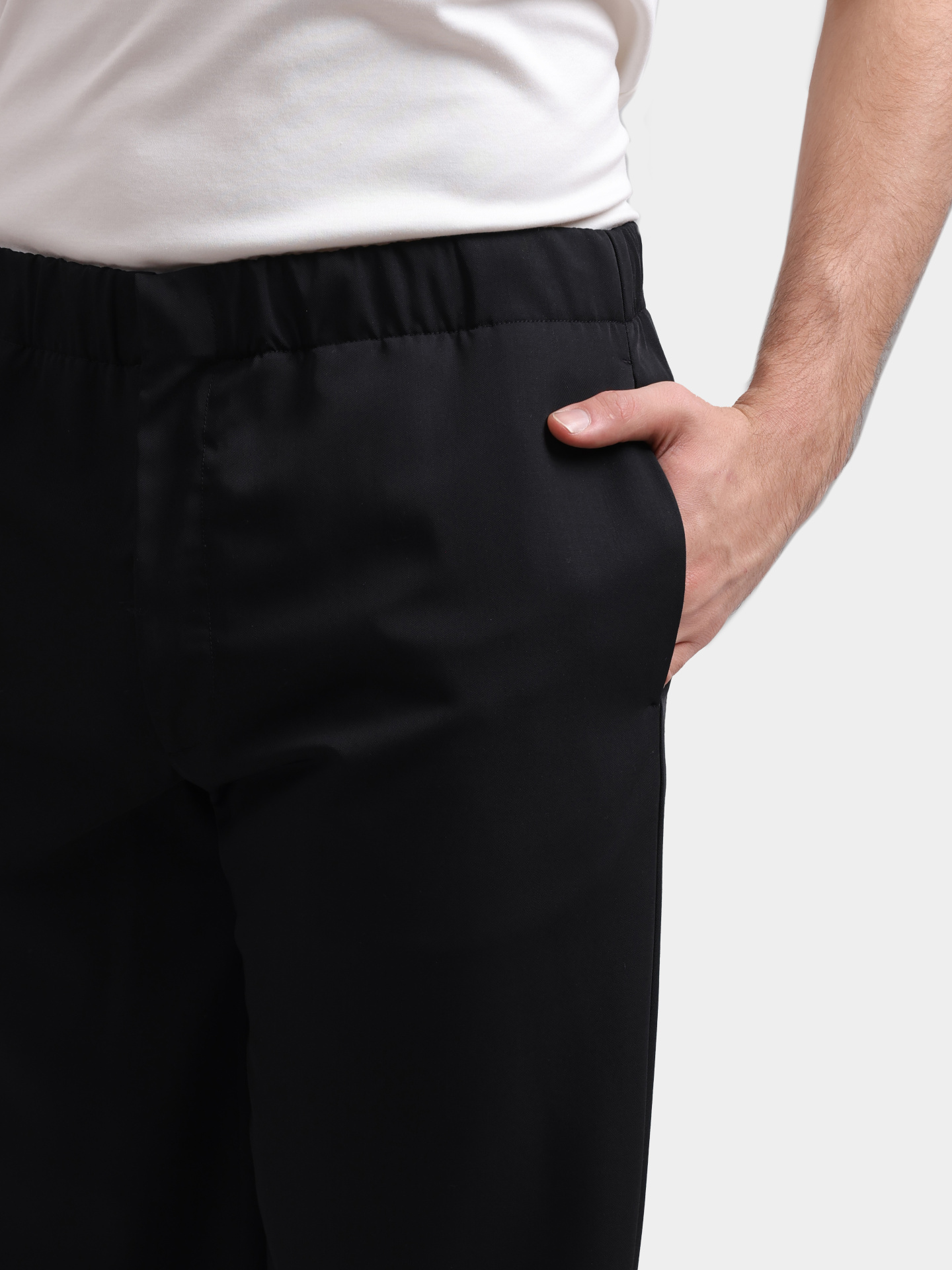 Брюки Lardini PA VICE CN64422 черные мужские — купить в интернет-магазине Verdistore