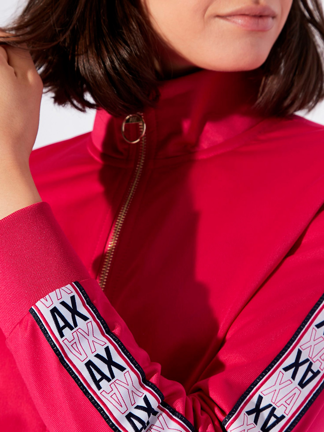 Мастерка Armani Exchange 6GYM86 1466 фуксия женская с воротом-стойкой — купить в интернет-магазине Verdistore