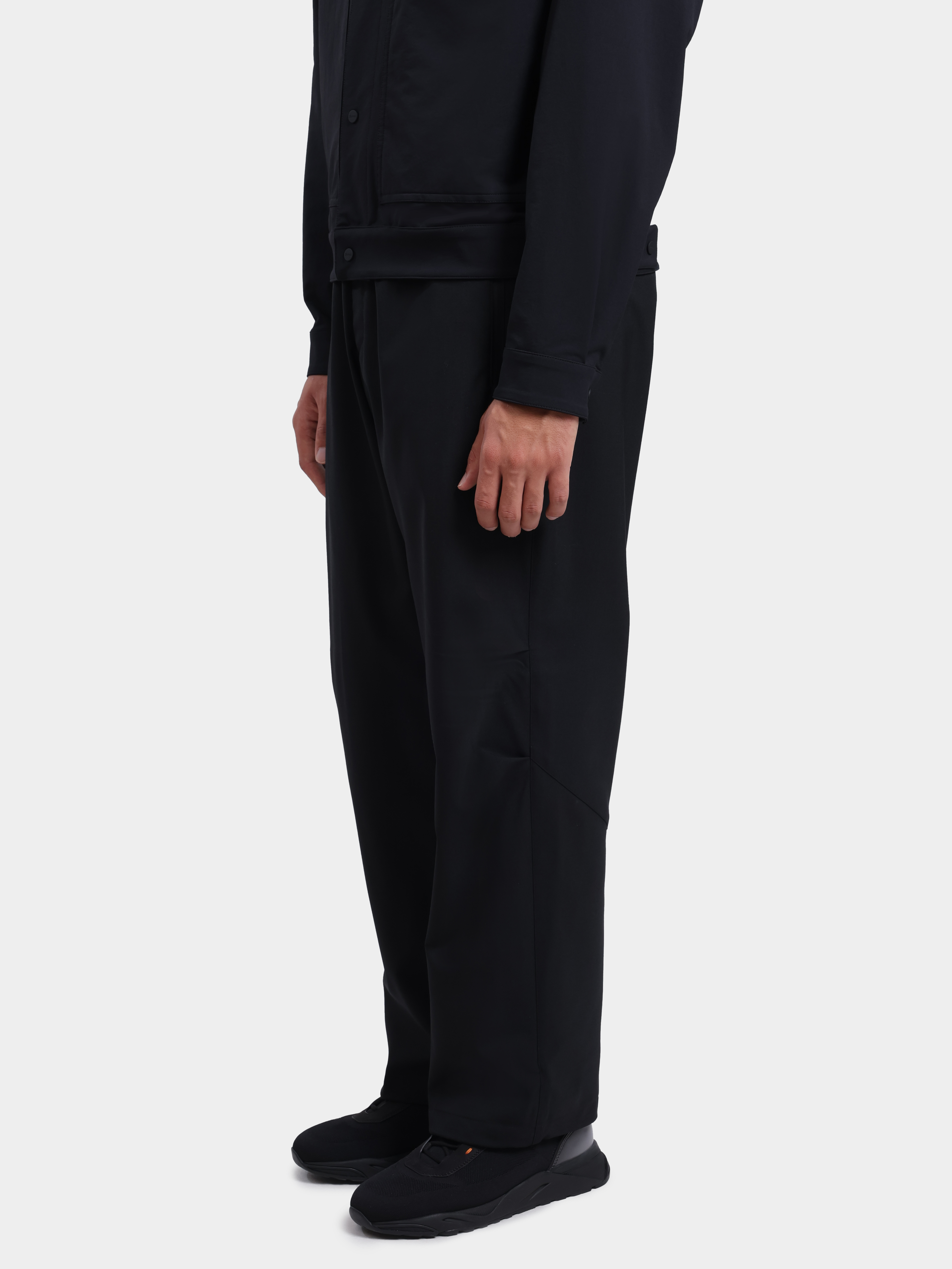 Брюки Herno Laminar PT00070UL 12847 9300 черные мужские — купить в интернет-магазине Verdistore