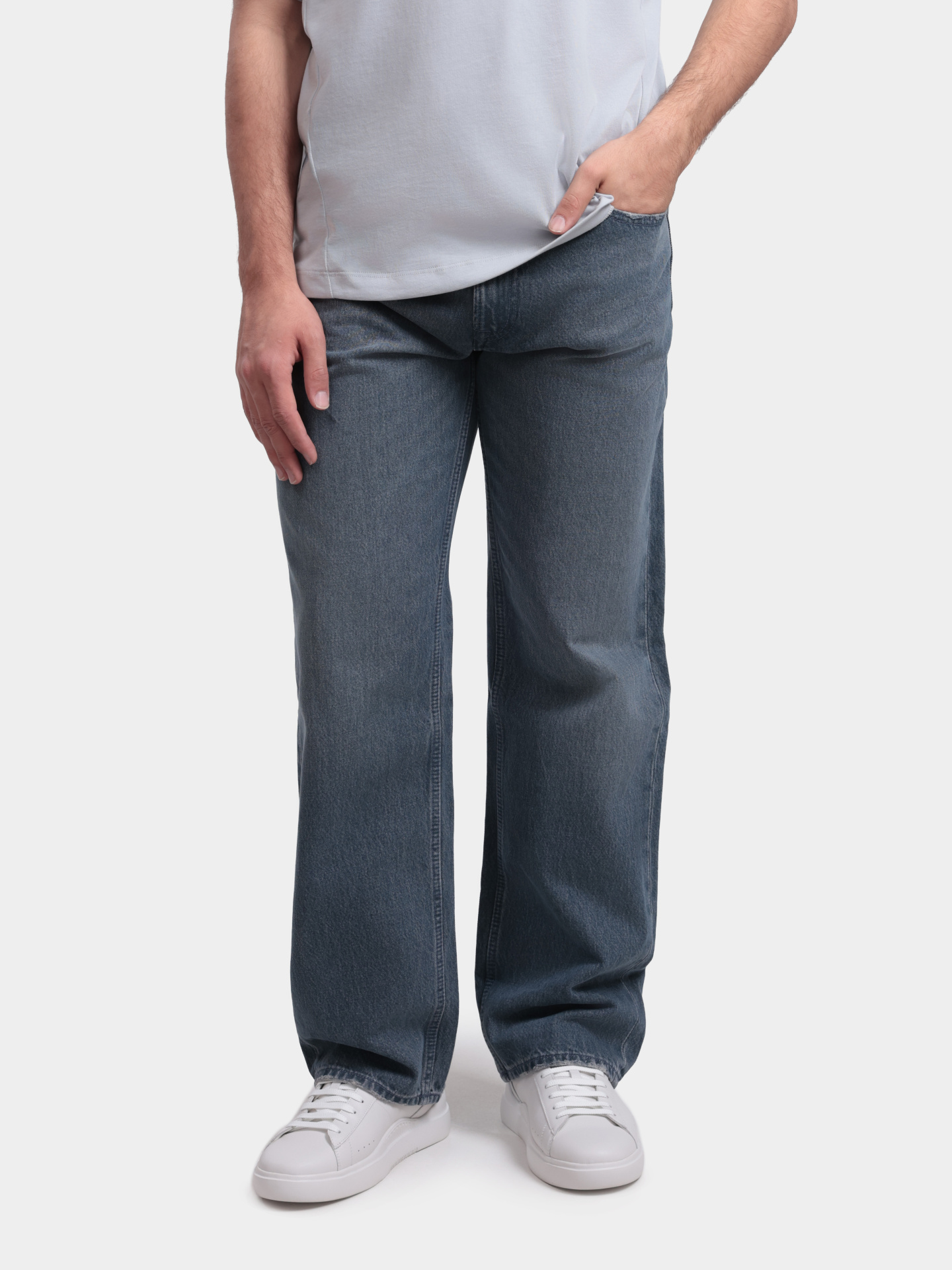 Джинсы Calvin Klein Jeans LV04RF726G32 SCO серые мужские — купить в интернет-магазине Verdistore