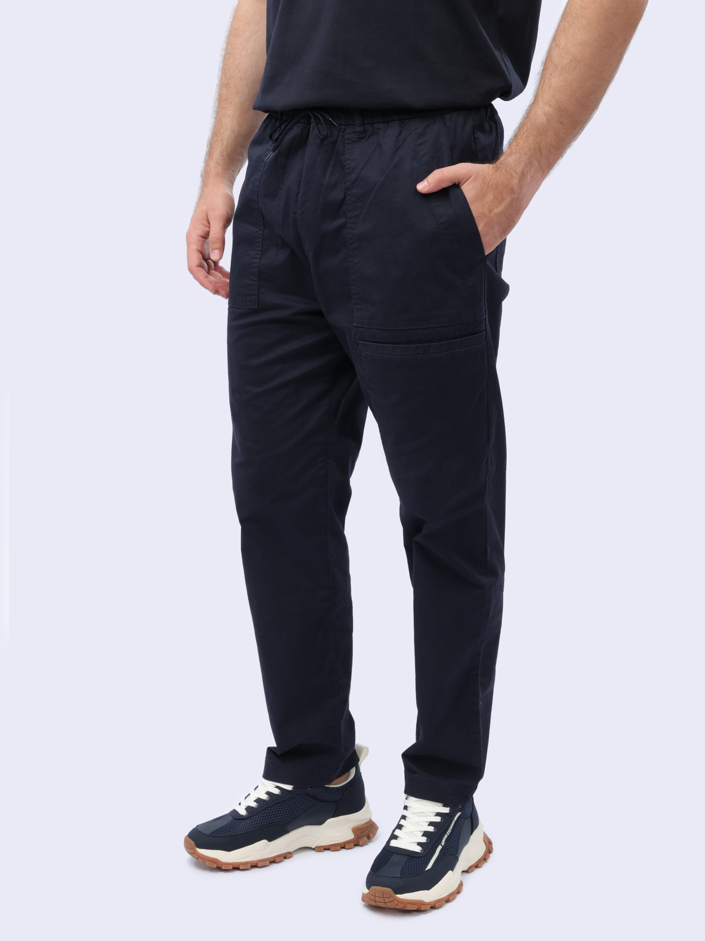 Брюки Armani Exchange 3DZPL5 ZN3DZ 1583 темно-синие мужские с накладными карманами — купить в интернет-магазине Verdistore