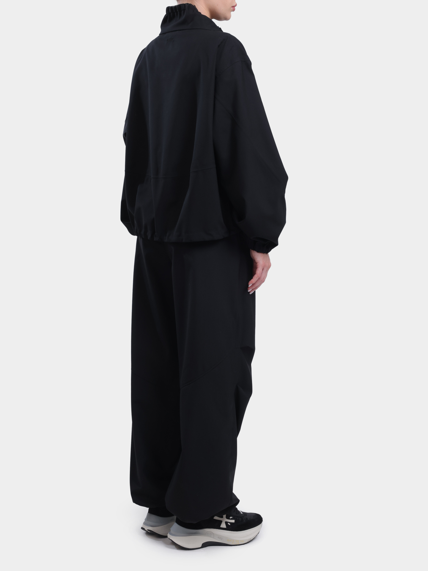 Брюки Herno Laminar PT00059DL 12847 9300 черные мужские — купить в интернет-магазине Verdistore