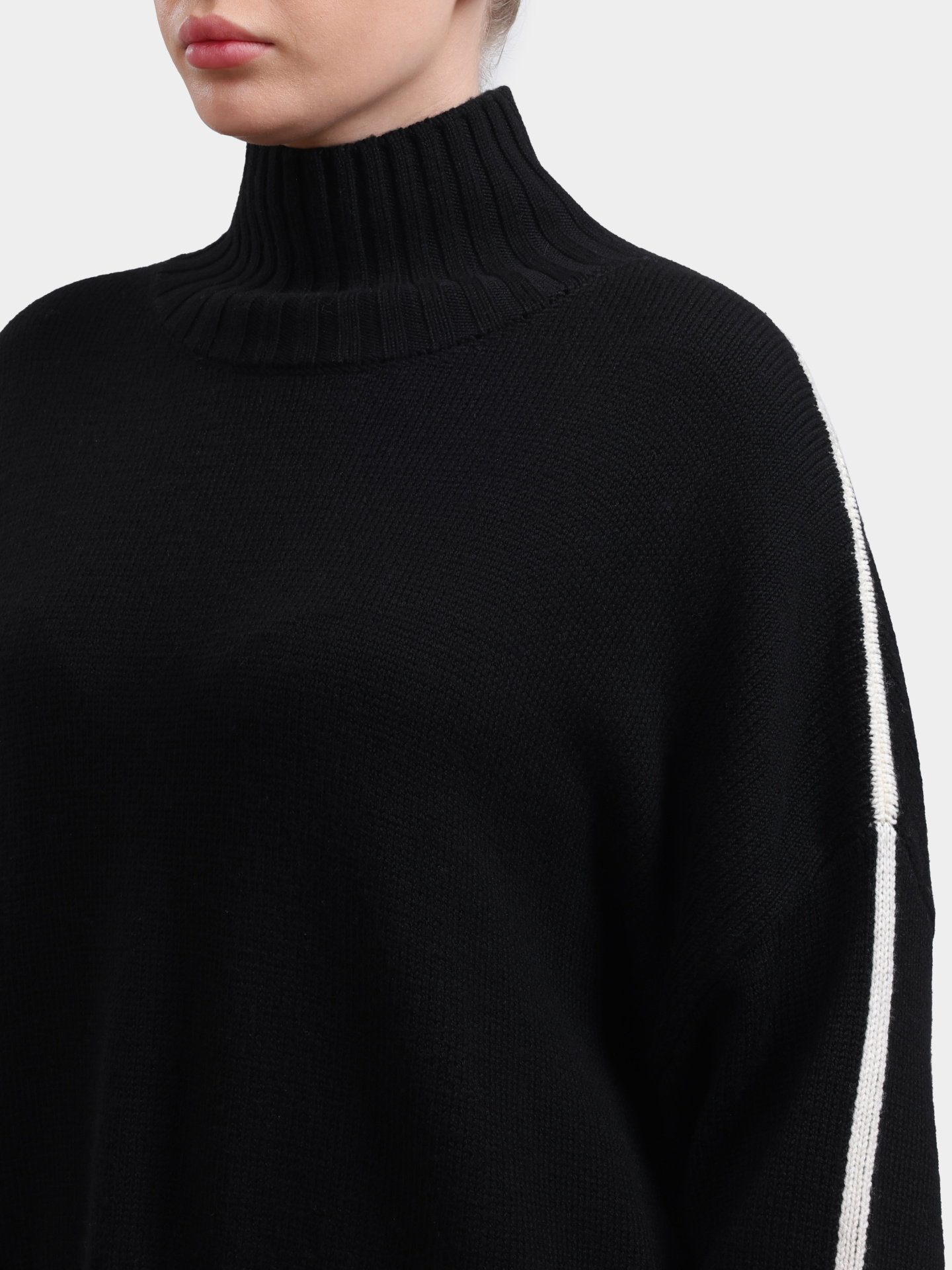 Свитер 105396 A2PL ZZ2 черный женский — купить в интернет-магазине Verdistore