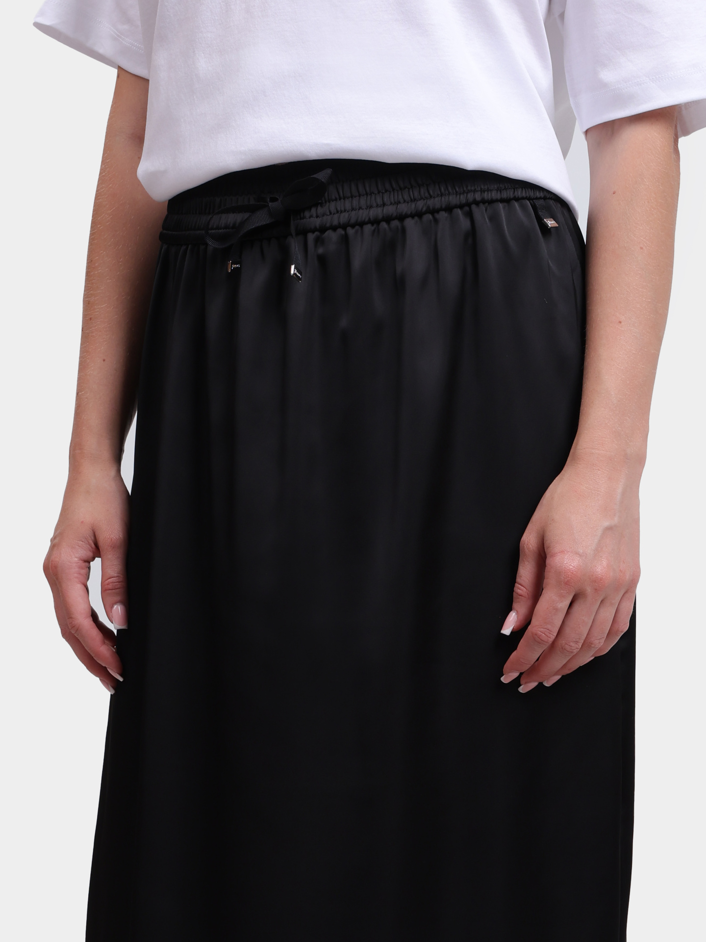 Юбка Herno GN000024D 12506 9300 атласная женская — купить в интернет-магазине Verdistore