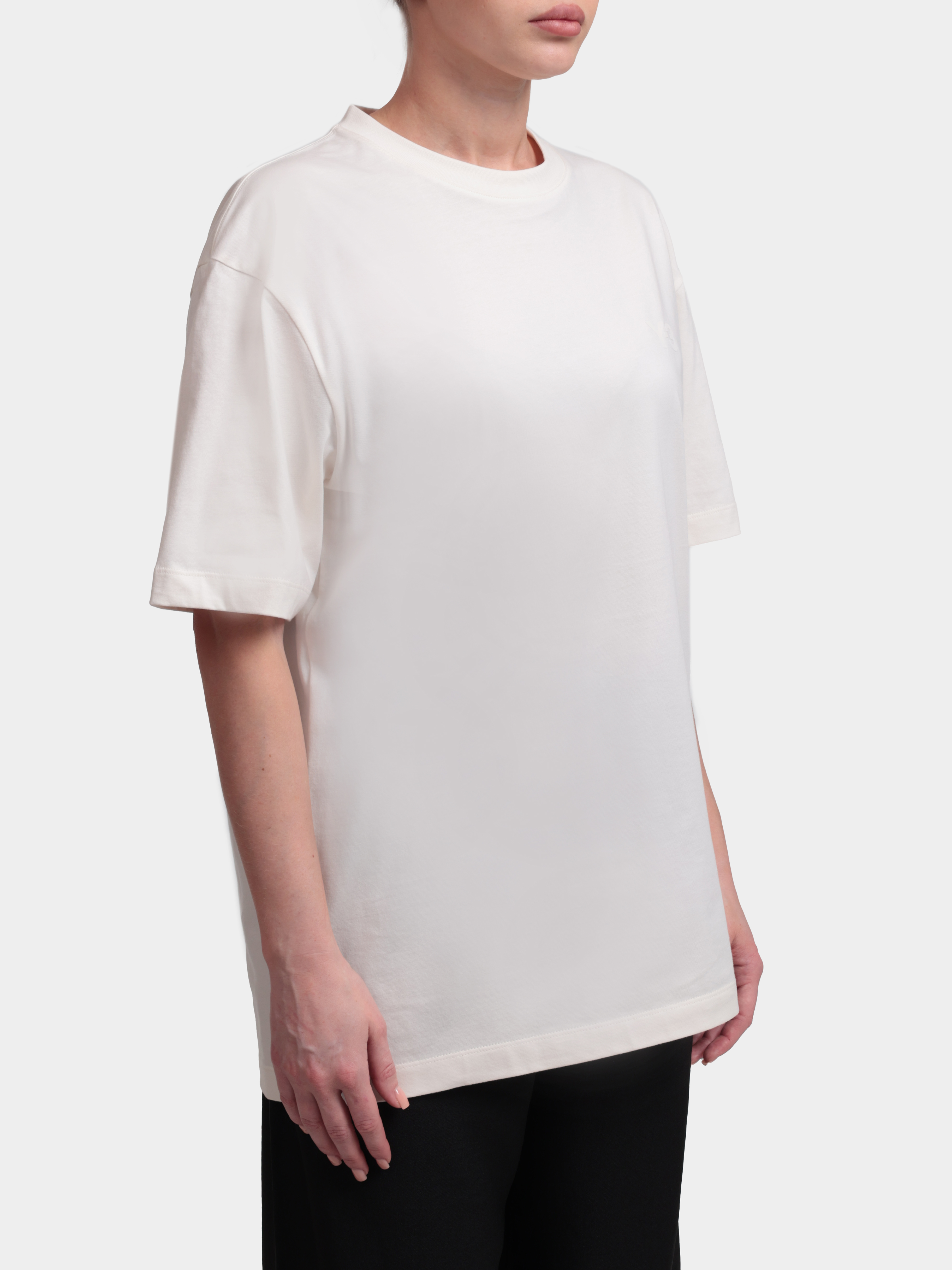 Футболка Y3 KQ9782 CHALKWHITE белая женская однотонная свободного кроя — купить в интернет-магазине Verdistore