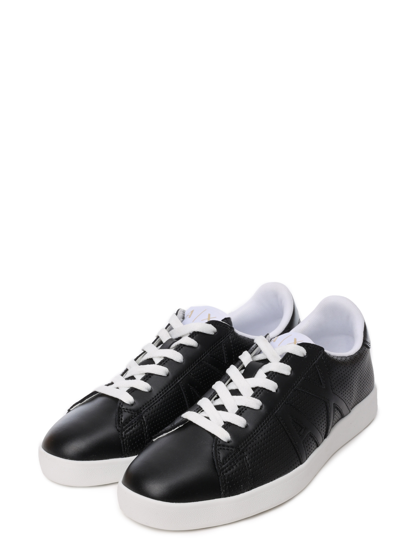 Кеды Armani Exchange XUX016 XCC60 A083 черные мужские с перфорацией — купить в интернет-магазине Verdistore