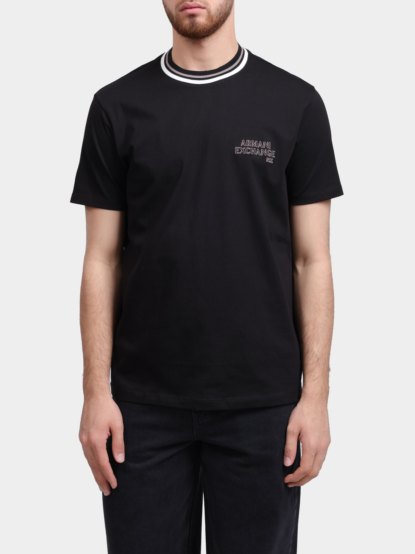 Футболка Armani Exchange XM001795 AF10361 UC001 черная мужская — купить в интернет-магазине Verdistore