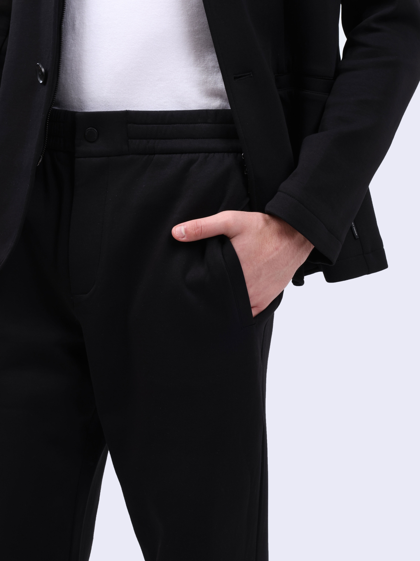 Брюки Armani Exchange 6DZPHE ZJZGZ 1200 черные мужские — купить в интернет-магазине Verdistore