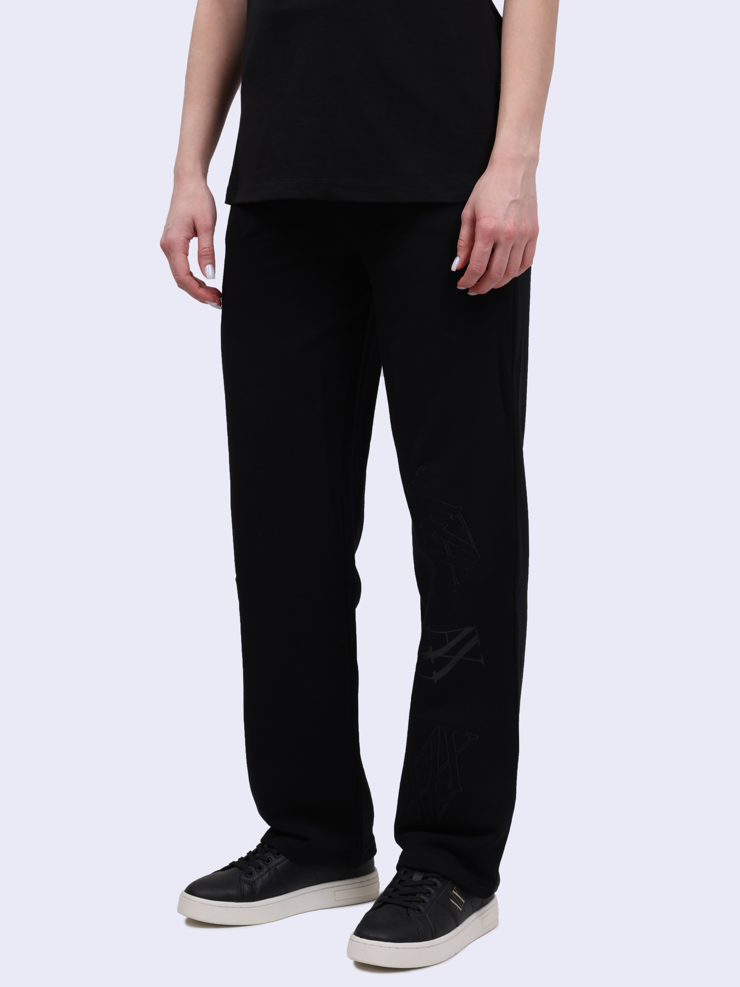 картинка Брюки спортивные Armani Exchange 6DYP80 YJFZZ 42AQ черные женские от магазина Verdistore