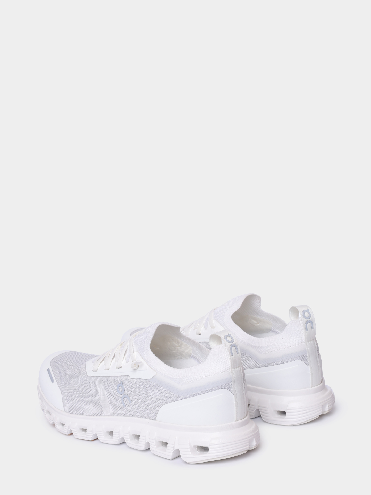 Кроссовки On Running 3MF10041200 Cloud 6 Versa белые мужские на амортизирующей подошве  — купить в интернет-магазине Verdistore