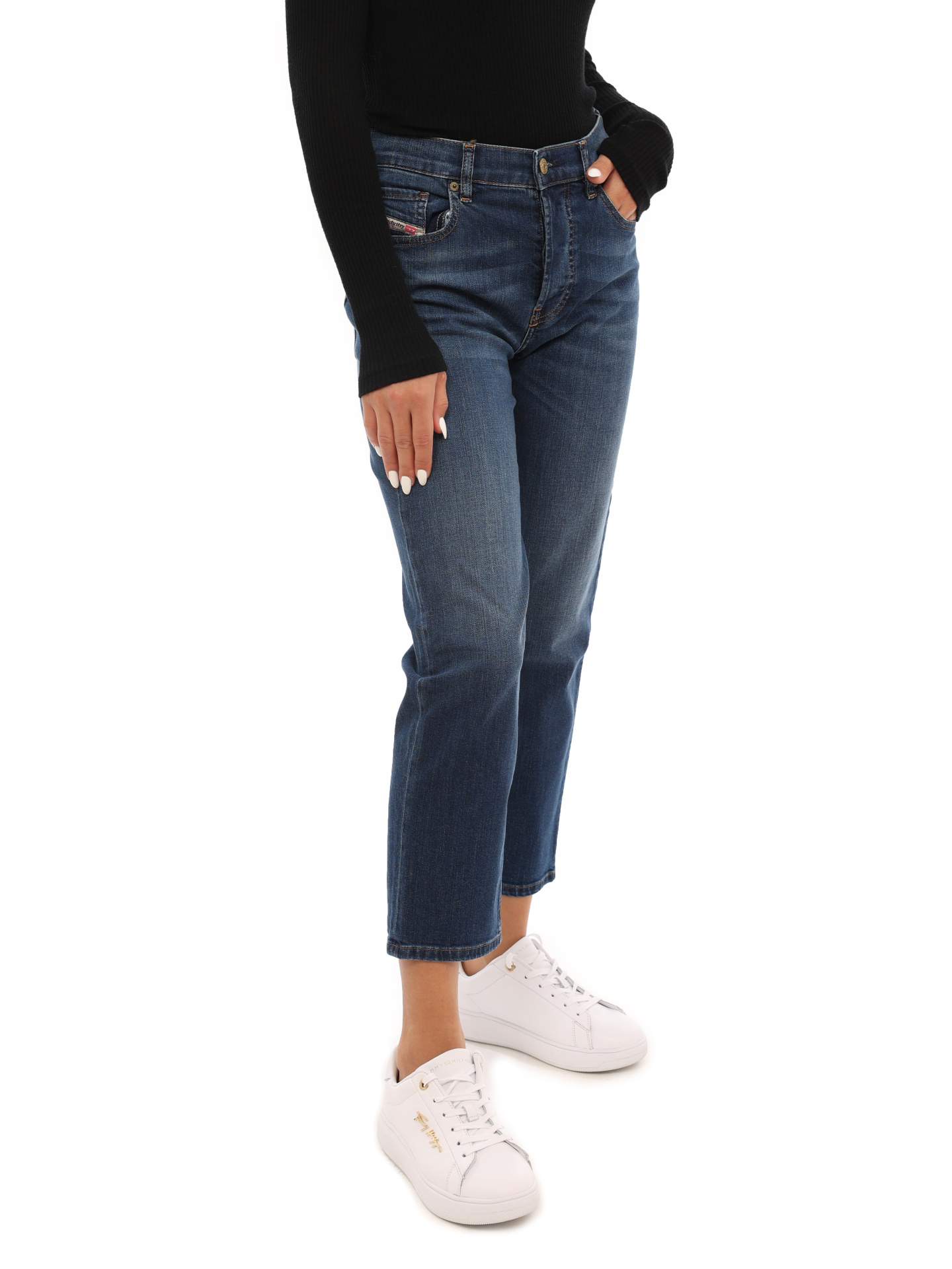 Джинсы — купить в интернет-магазине Verdistore