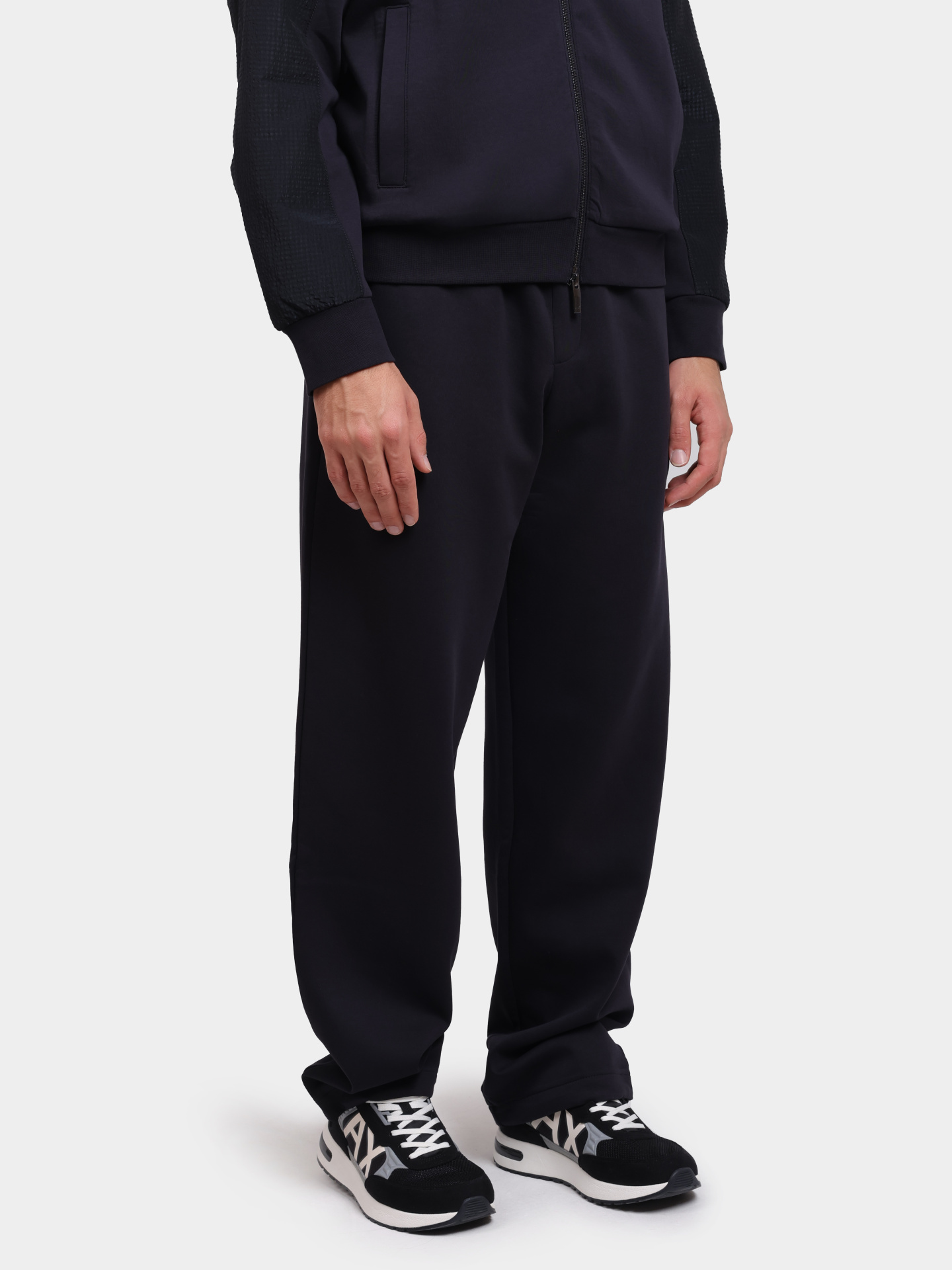 Брюки спортивные Armani Exchange XM000461 AF10818 темно-синие мужские — купить в интернет-магазине Verdistore