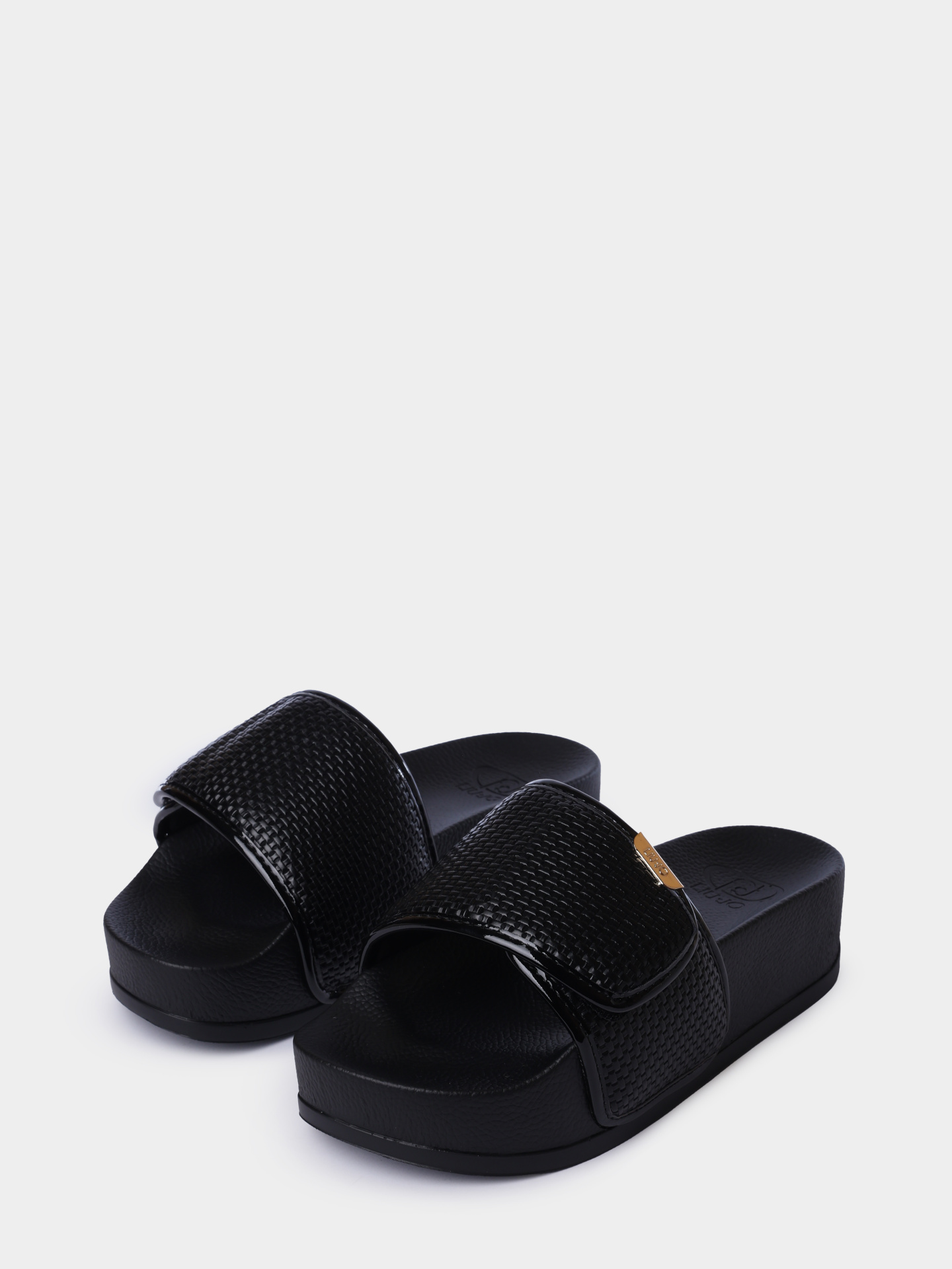 Шлепанцы Liu-Jo MYKONOS 04 BA6079EX02222222 черные женские — купить в интернет-магазине Verdistore