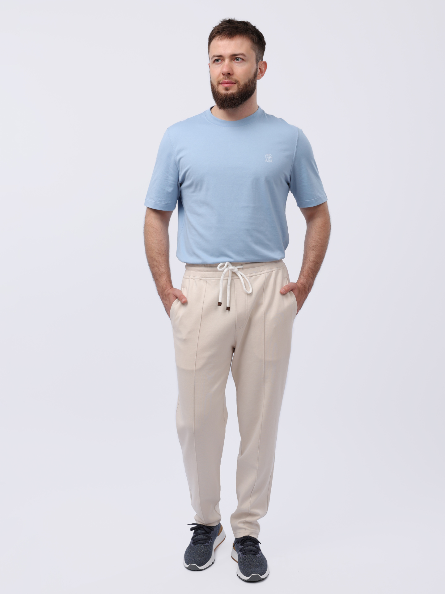 Брюки Brunello Cucinelli M0T353212G C9710 молочные мужские со стрелкой — купить в интернет-магазине Verdistore