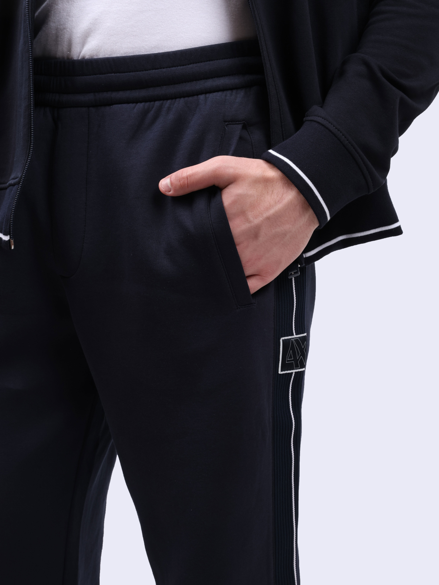 Брюки спортивные Armani Exchange 6DZPJK ZJZGZ 1510 темно-синие мужские — купить в интернет-магазине Verdistore