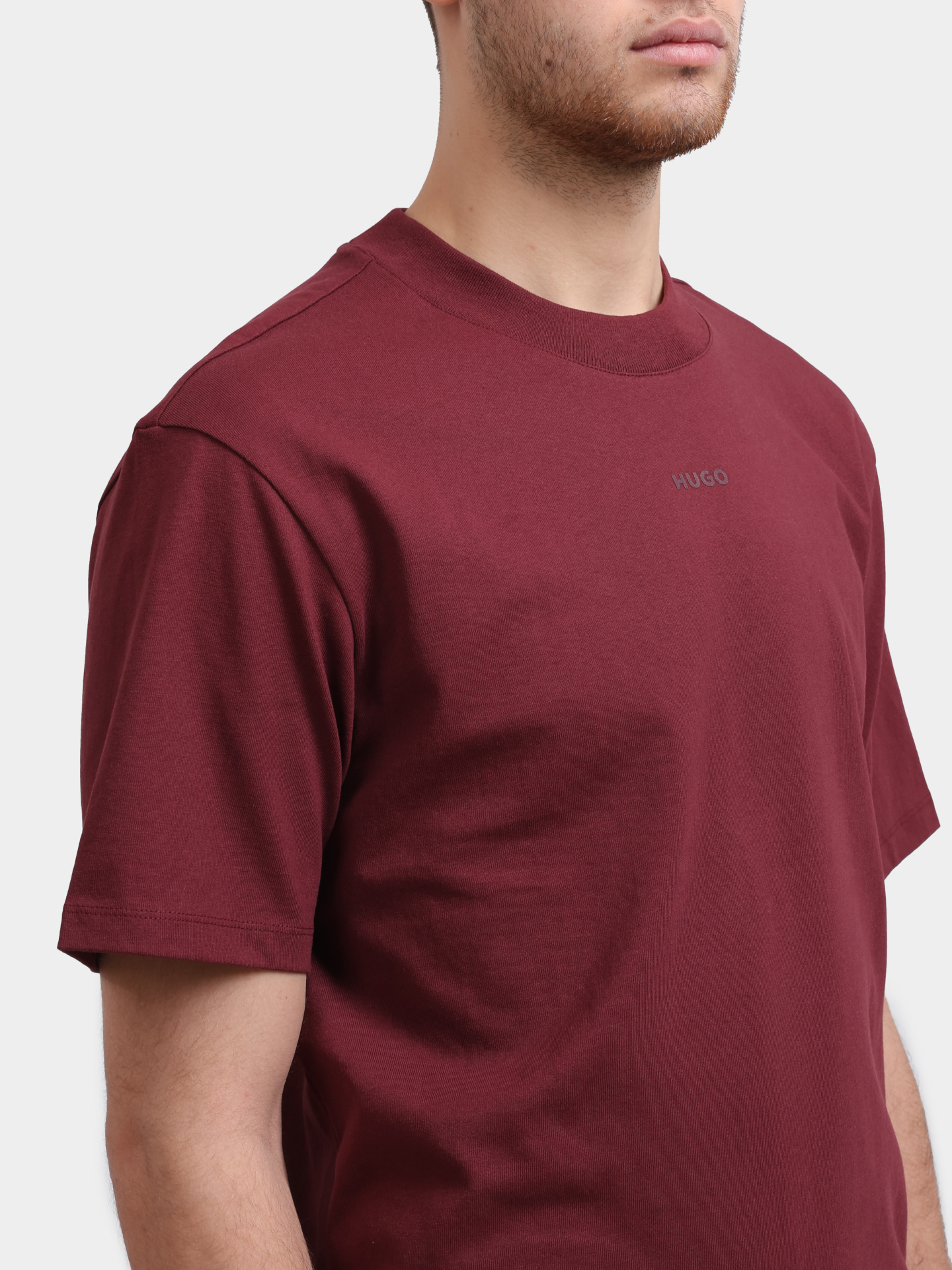 Футболка Hugo Dapolino 10248326 мужская с логотипом — купить в интернет-магазине Verdistore