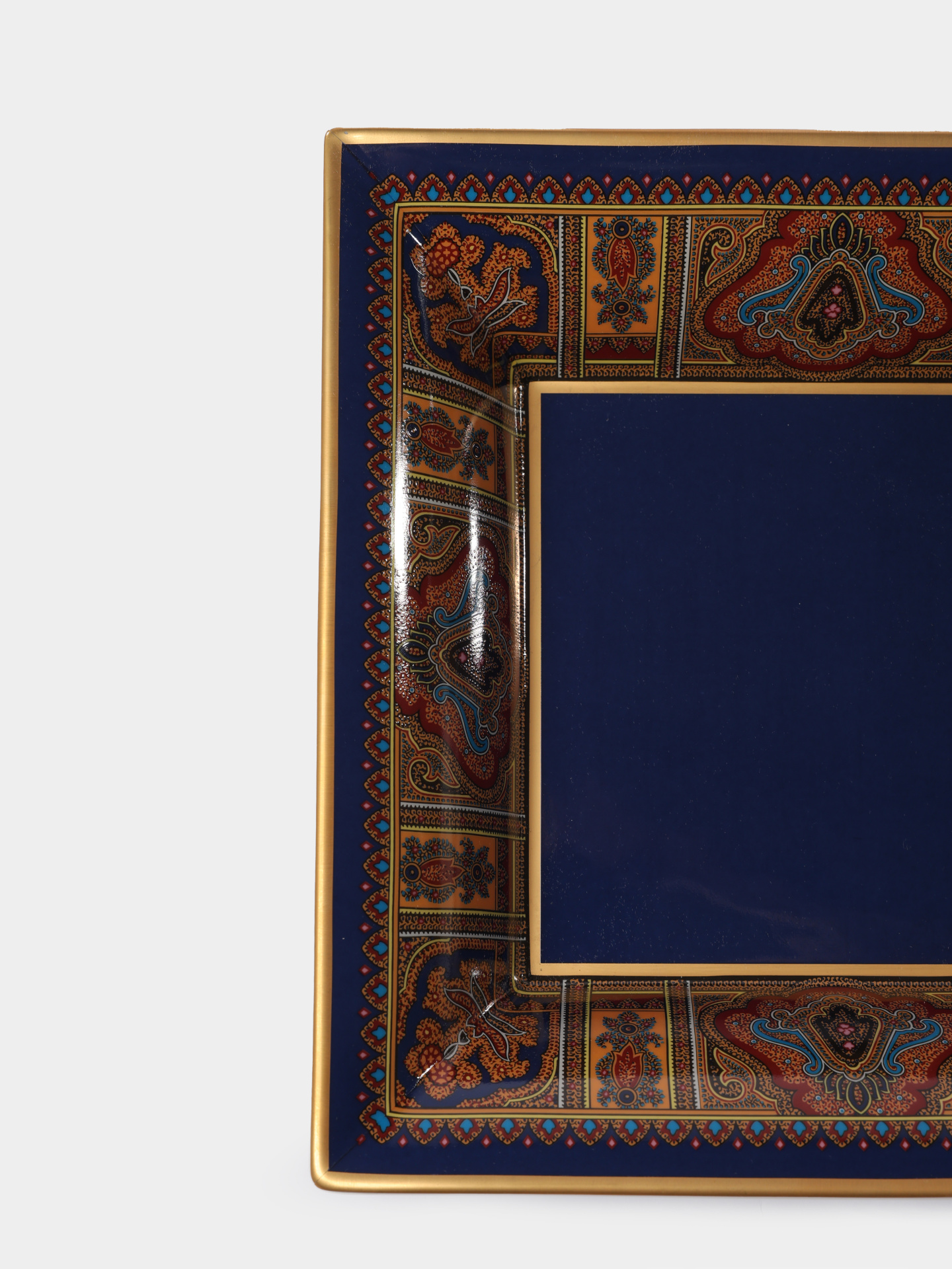 Блюдо UHHE0002 AY001 B0310 фарфоровое — купить в интернет-магазине Verdistore