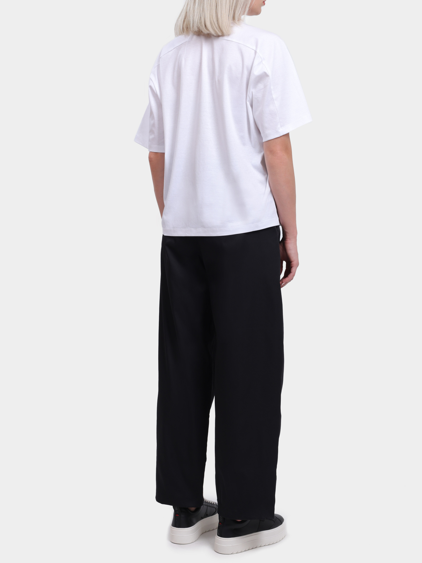 Брюки Herno PT00046DL 12830 9300 черные женские — купить в интернет-магазине Verdistore