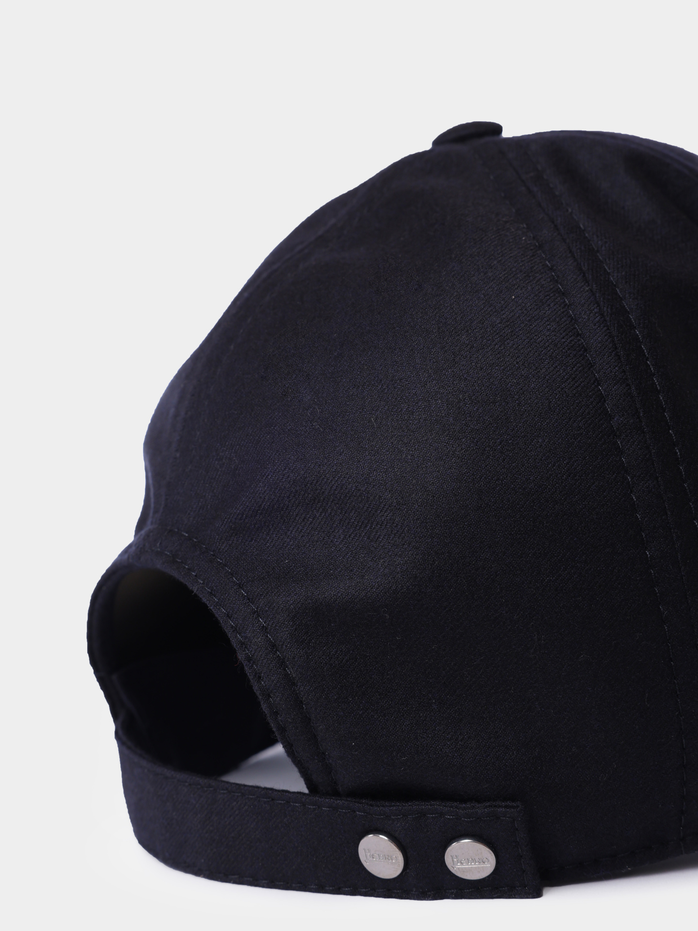 Бейсболка Herno BER00034U 33441 9200 темно-синяя мужская — купить в интернет-магазине Verdistore