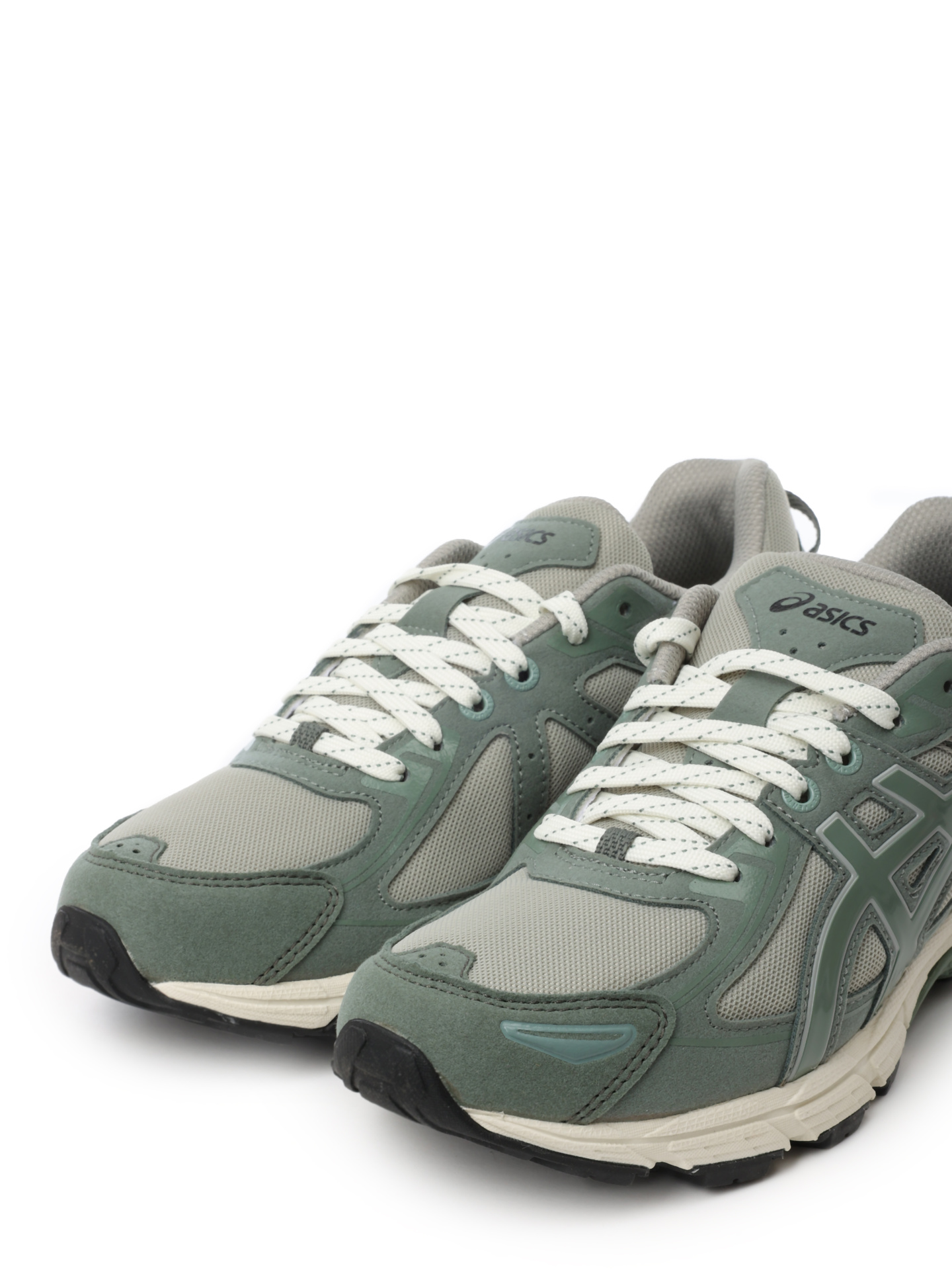 Кроссовки Asics 1203A494 020 зеленые женские с серыми вставками — купить в интернет-магазине Verdistore