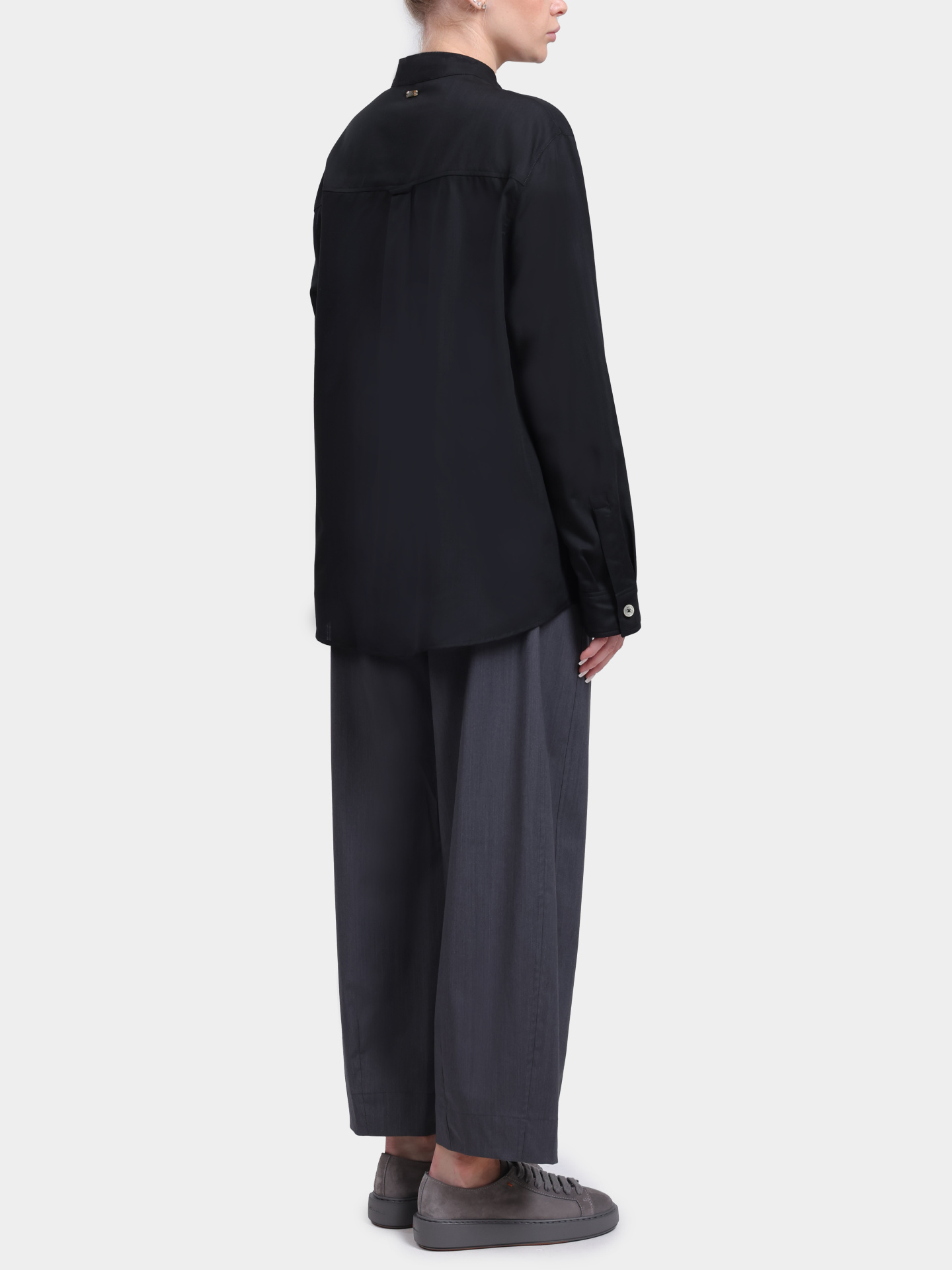 Брюки Herno PT000226D 33484 9487 серые женские прямого кроя укороченные  — купить в интернет-магазине Verdistore