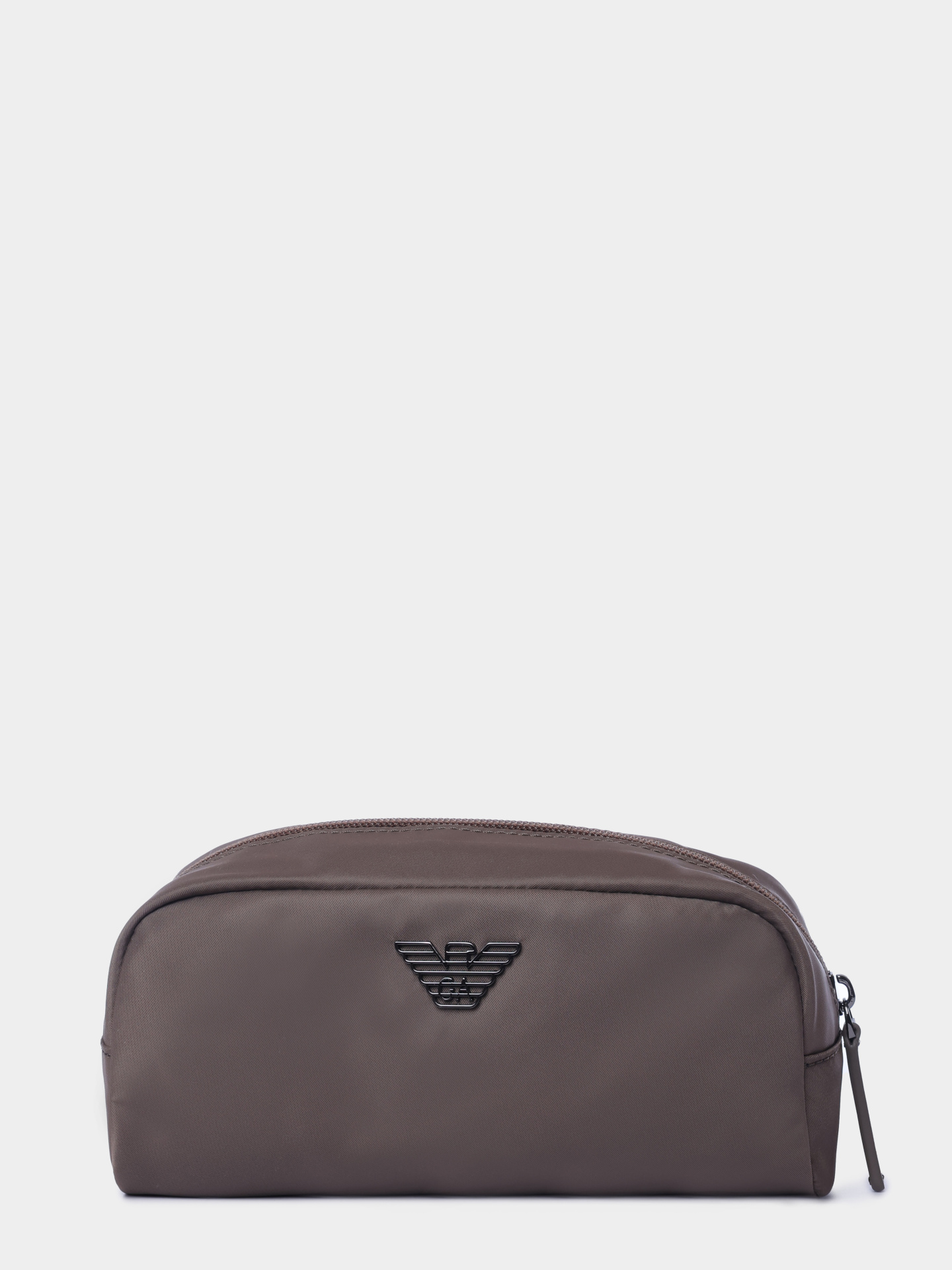 Косметичка Emporio Armani EM003560 AF13454 U6200 коричневая мужская с крупным логотипом  — купить в интернет-магазине Verdistore