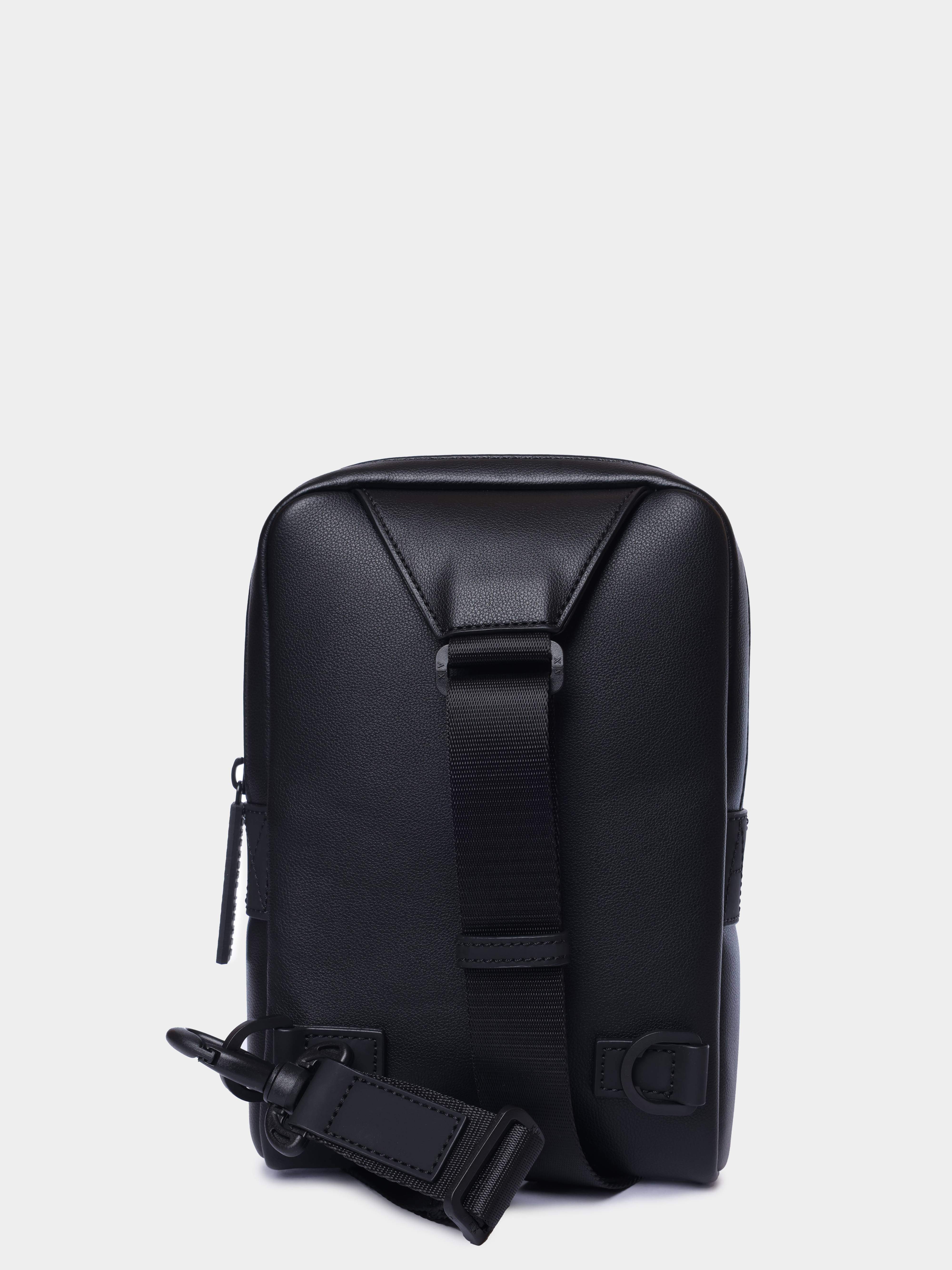 Сумка Armani Exchange XM003588 AF26679 MC043 черная мужская — купить в интернет-магазине Verdistore