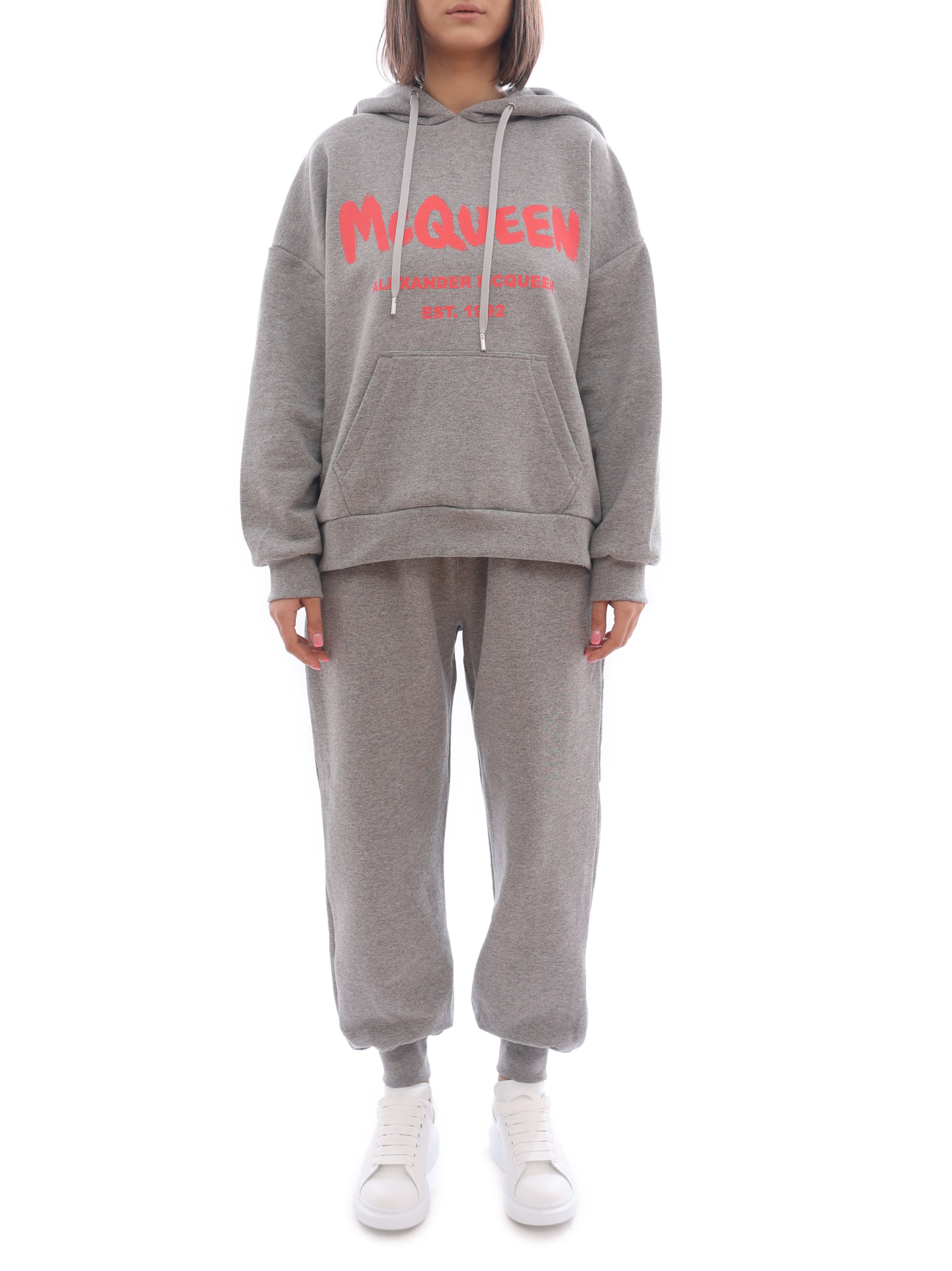 картинка Брюки Alexander McQueen 658545-QZAD5 0544 серые женские от магазина Verdistore
