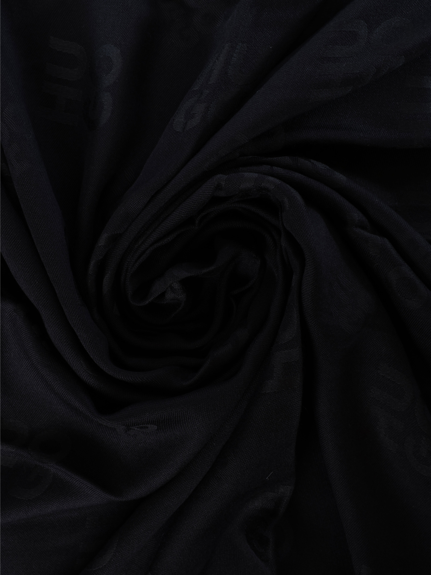 Платок Hugo 50517684 001 черный женский — купить в интернет-магазине Verdistore