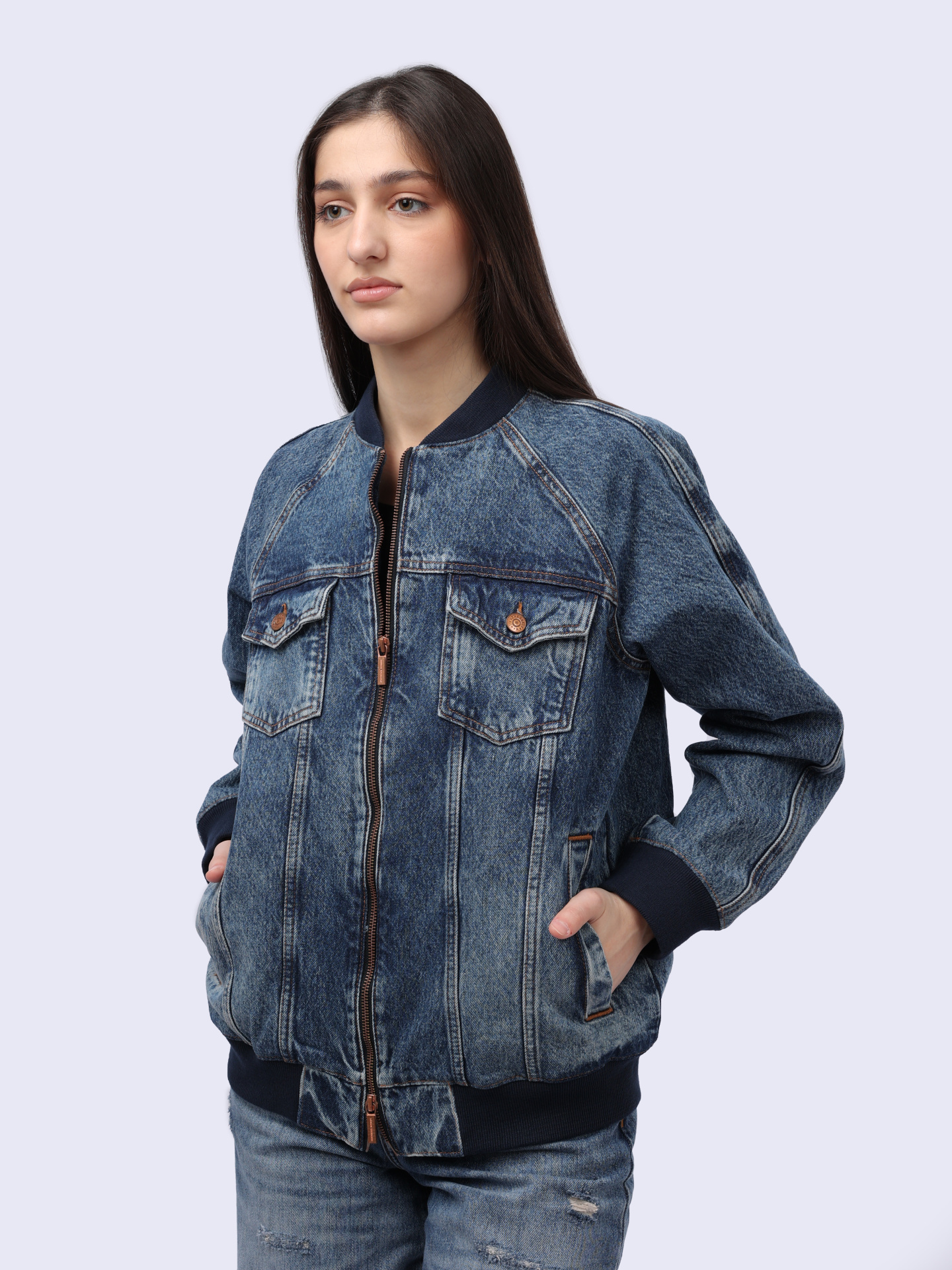 Бомбер Armani Exchange 3DYB63 Y16EZ 1500 женский из денима — купить в интернет-магазине Verdistore