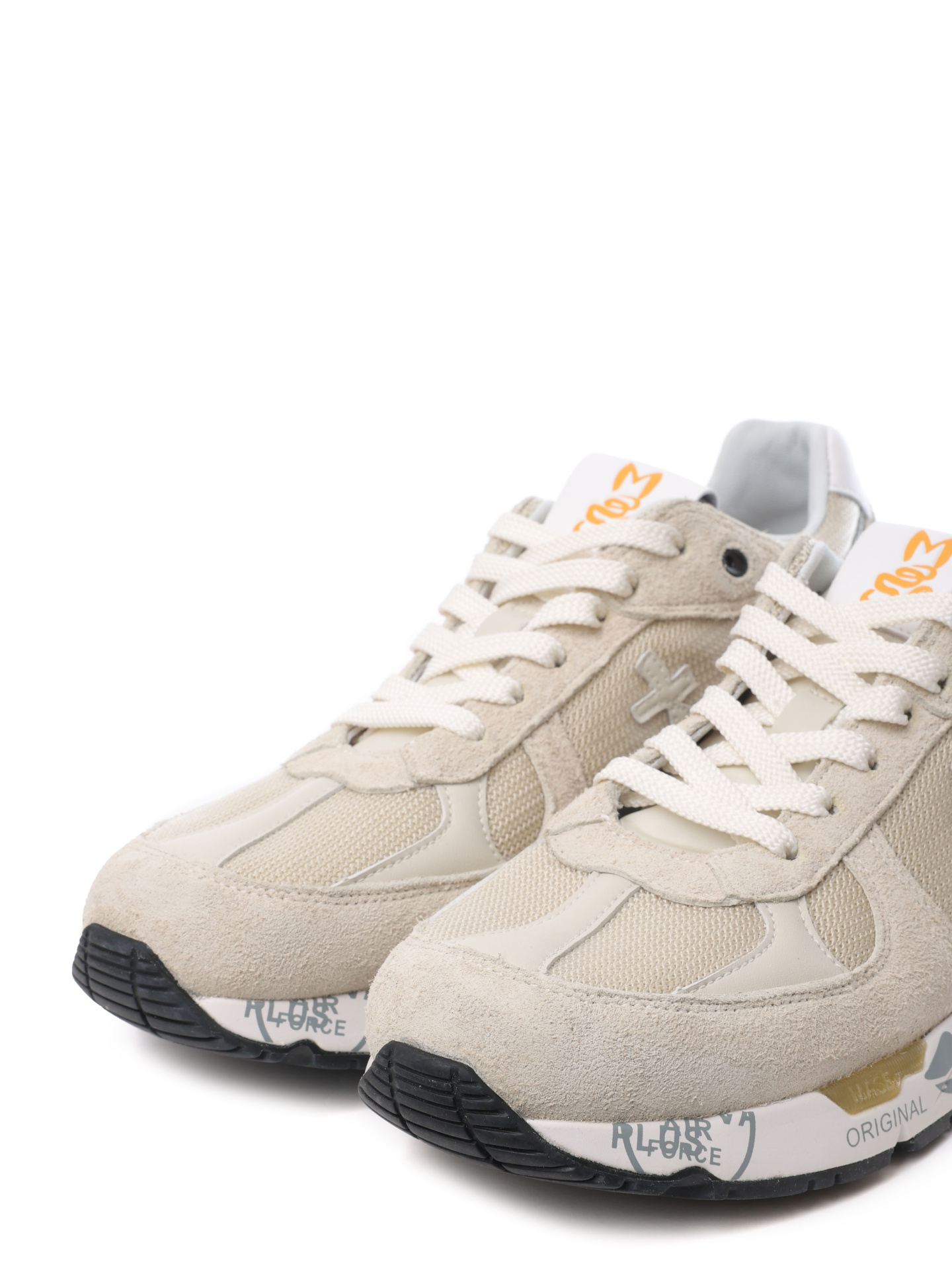 Кроссовки комбинированные спортивные с миндальным носком — купить в интернет-магазине Verdistore