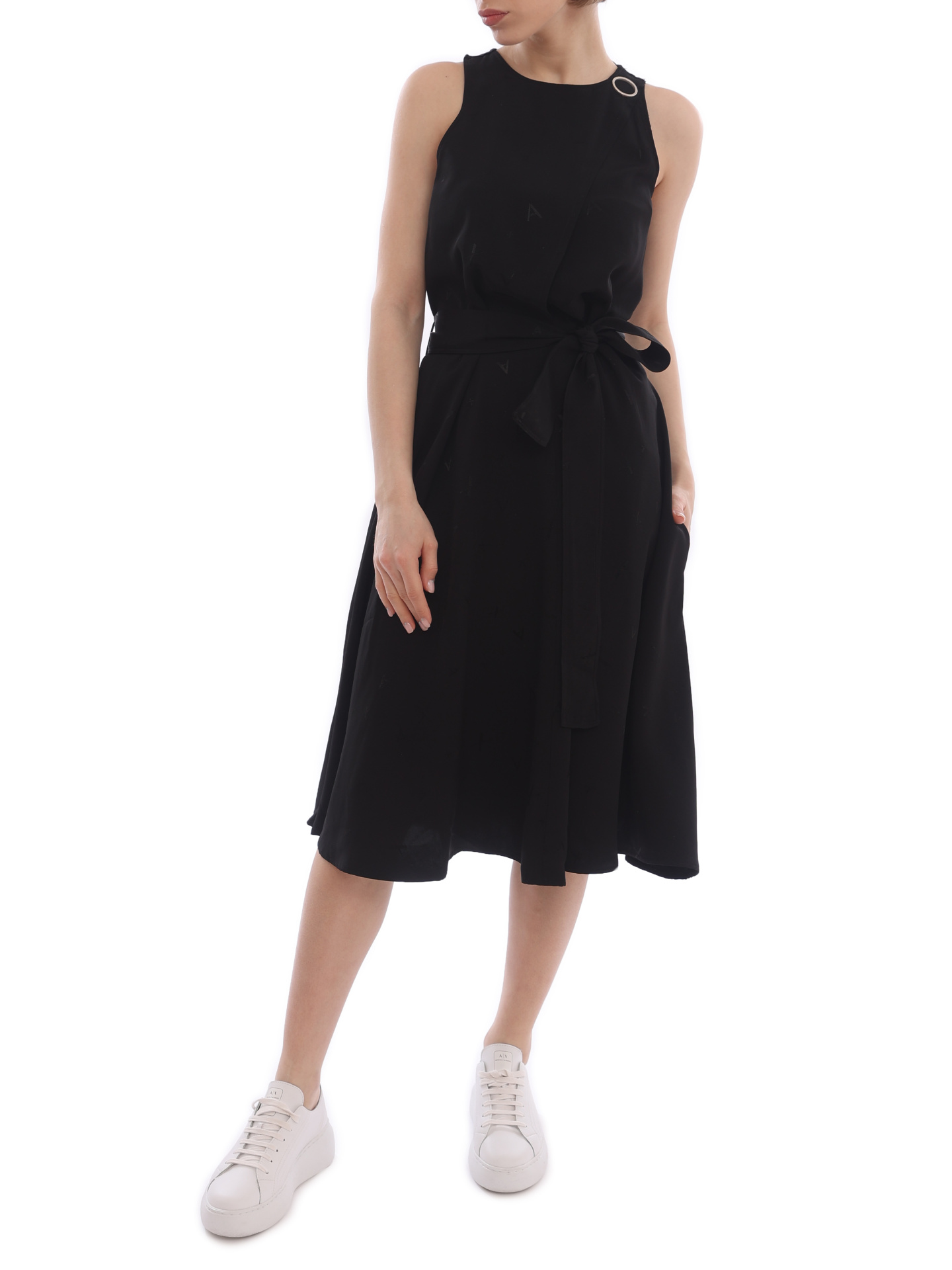 Платье Armani Exchange 3LYA39 YNWMZ 1200 черное женское с серебристой деталью — купить в интернет-магазине Verdistore