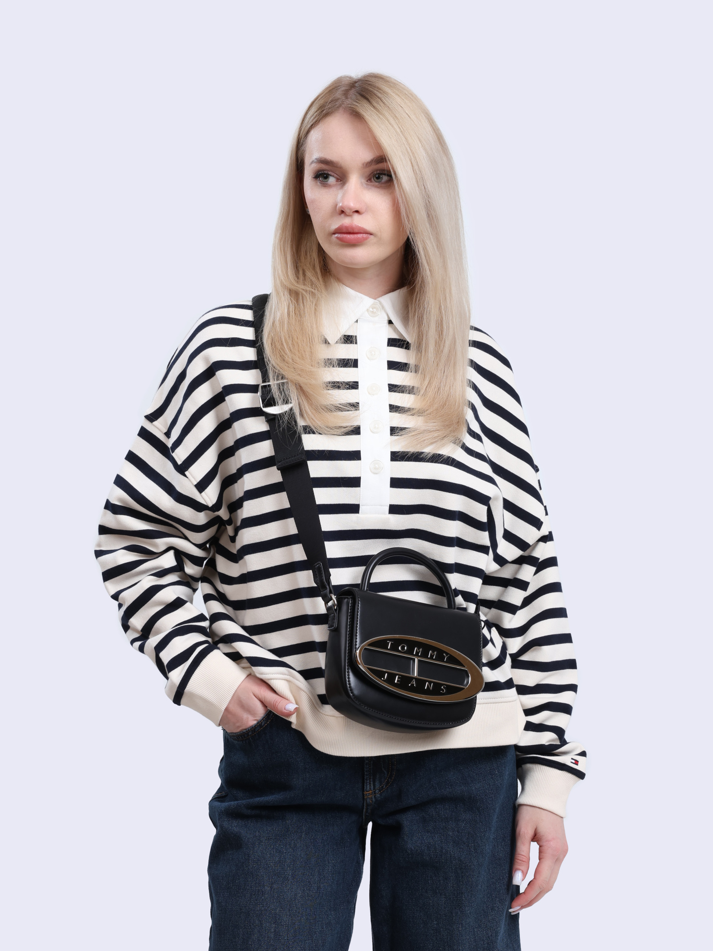 Сумка AW0AW15811 BDS — купить в интернет-магазине Verdistore