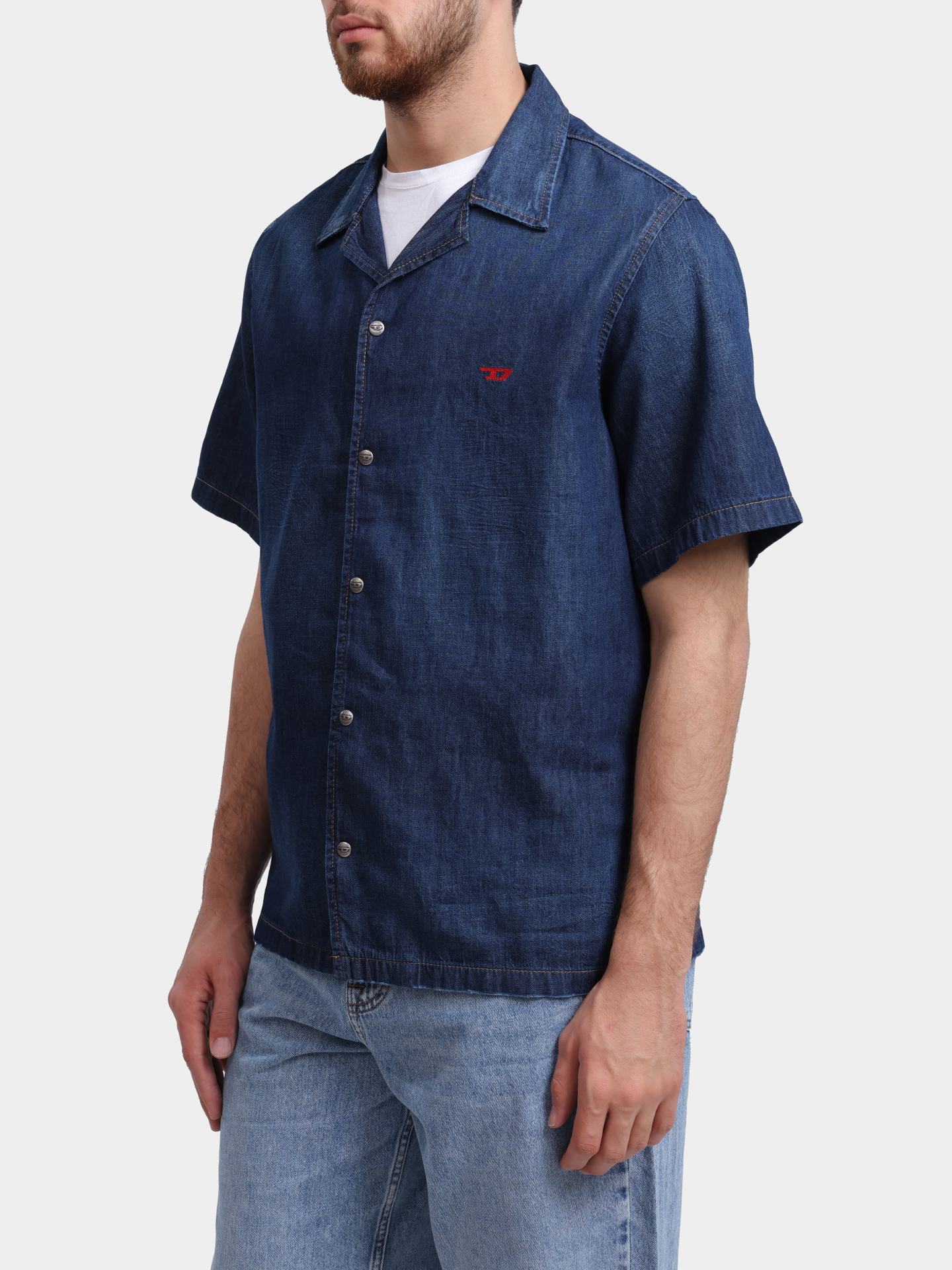 Рубашка Diesel A169570DBDB01 темно-синяя мужская с маленьким вышитым логотипом — купить в интернет-магазине Verdistore