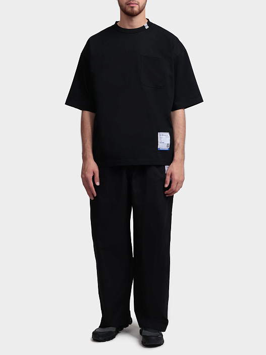 Футболка MAISON MIHARA YASUHIRO I16TS552 BLACK черная мужская с патчем — купить в интернет-магазине Verdistore