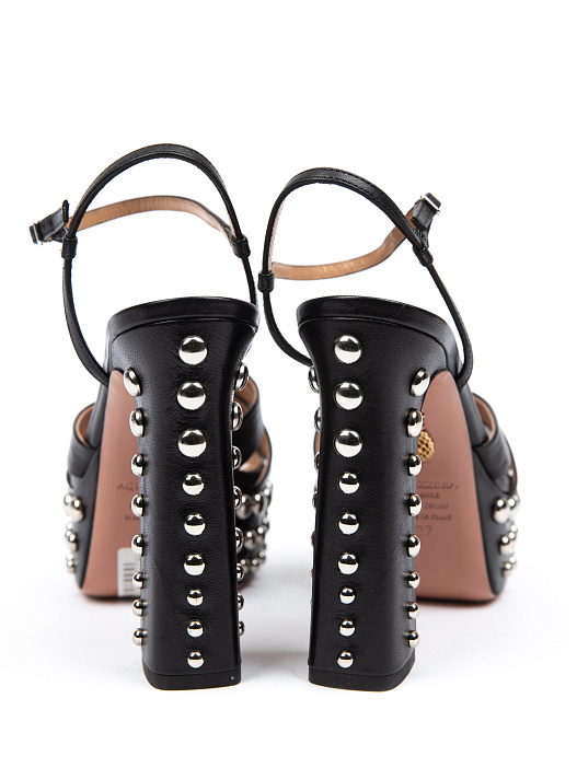Босоножки Aquazzura OPEHIGBO черные женские с заклепками — купить в интернет-магазине Verdistore