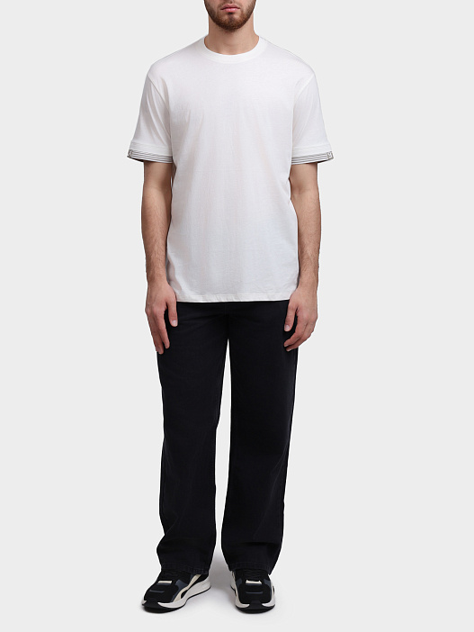 Футболка Armani Exchange XM002493 AF10356 M1297 белая мужская — купить в интернет-магазине Verdistore
