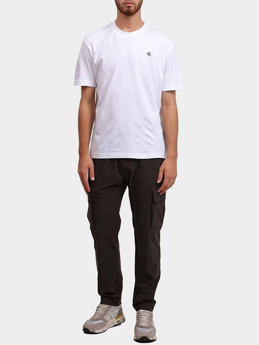 Футболка J30J327473 YAF белая с крупным логотипом на спине — купить в интернет-магазине Verdistore