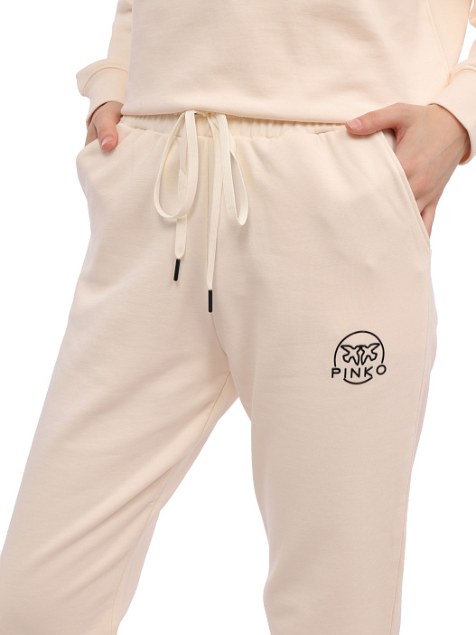 /upload/iblock/921/148rdrqc5c5htzzpzibkoyosx390x6kg/595A8312.jpg
