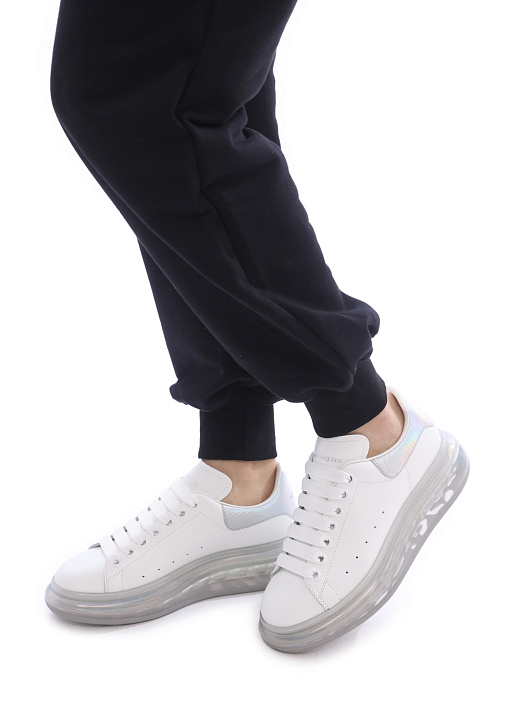картинка Кроссовки Alexander McQueen 611698-WIB9U-9620 белые женские магазин Verdistore являющийся официальным дистрибьютором в России 