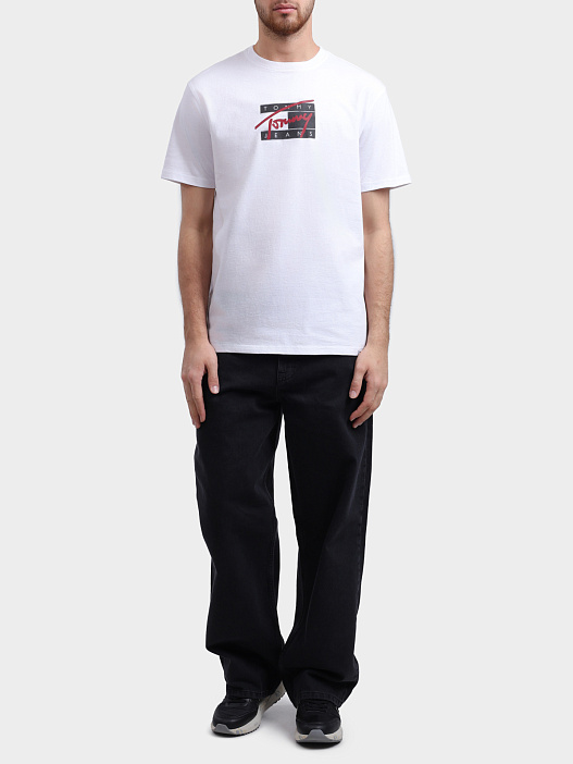 Футболка Tommy Jeans DM0DM18528 YBR хлопковая мужская — купить в интернет-магазине Verdistore