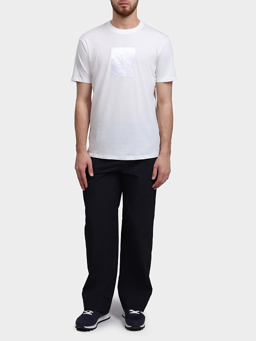 Футболка Armani Exchange XM002213 AF10356 U0009 белая мужская — купить в интернет-магазине Verdistore