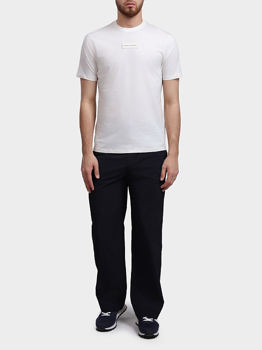 Футболка Armani Exchange XM002471 AF10356 U1074 белая мужская — купить в интернет-магазине Verdistore