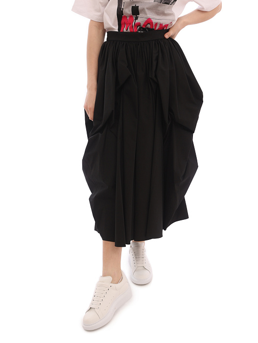 Юбка Alexander McQueen 696066 QAAAD 1000 черная женская из хлопка — купить в интернет-магазине Verdistore