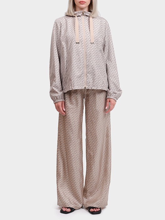 Ветровка Herno GI000309D 12719P 2157 бежевая женская с принтом — купить в интернет-магазине Verdistore